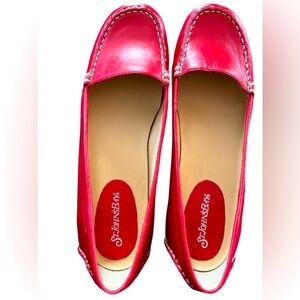 NWT 🆕 Leather Flats